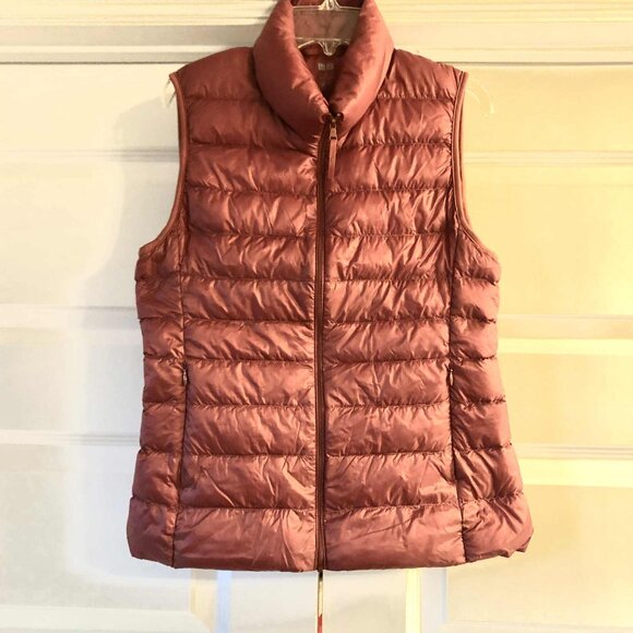 New UNIQLO Ultra Light Down Vest Water Repellent Pink Rose XS - Picture 2 of 5